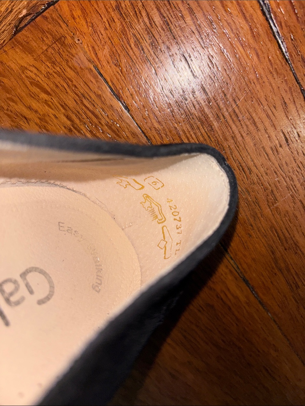 Gabor Women’s black Suede Slip-On Comfort Flats - Picture 5 of 10